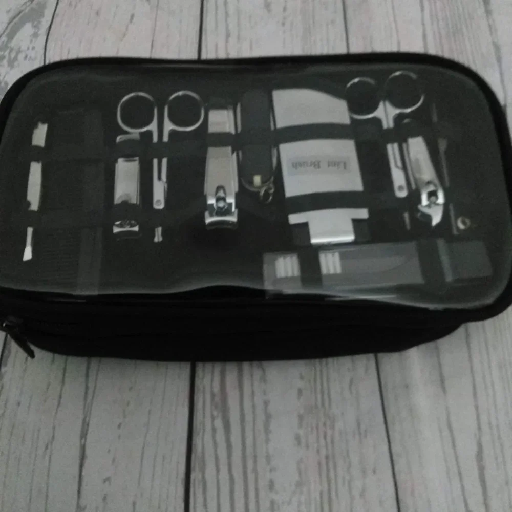 Grooming Kit - Picture 6 of 12